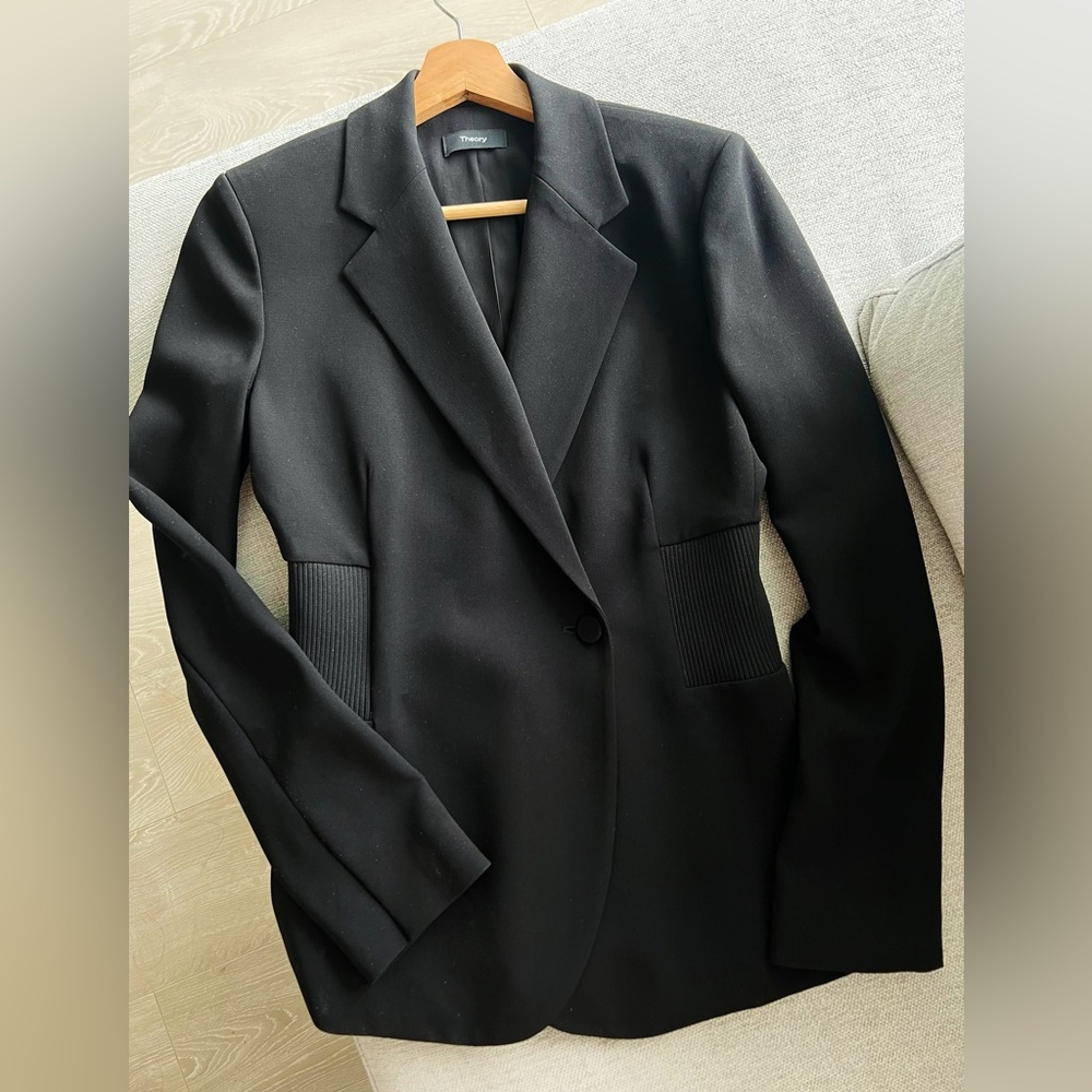 Theory Ribbed-Waist Blazer in Admiral Crepe